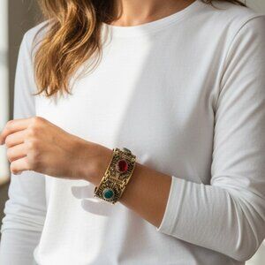 Vtg Sarah Coventry Multi-Stone Bracelet, gold tone link, cabochon glass gemstone